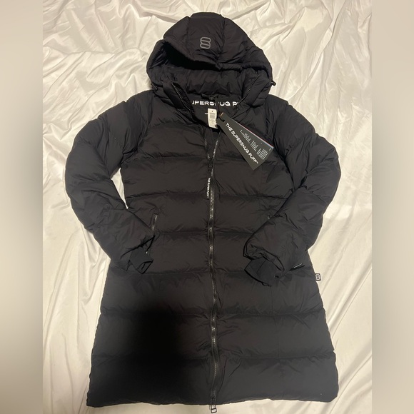 Aritzia THE SUPERSNUG PUFFER MID 
- size large
-color black - Picture 5 of 13